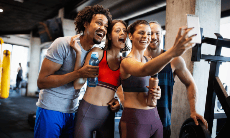 taking selfie of yourself at gym